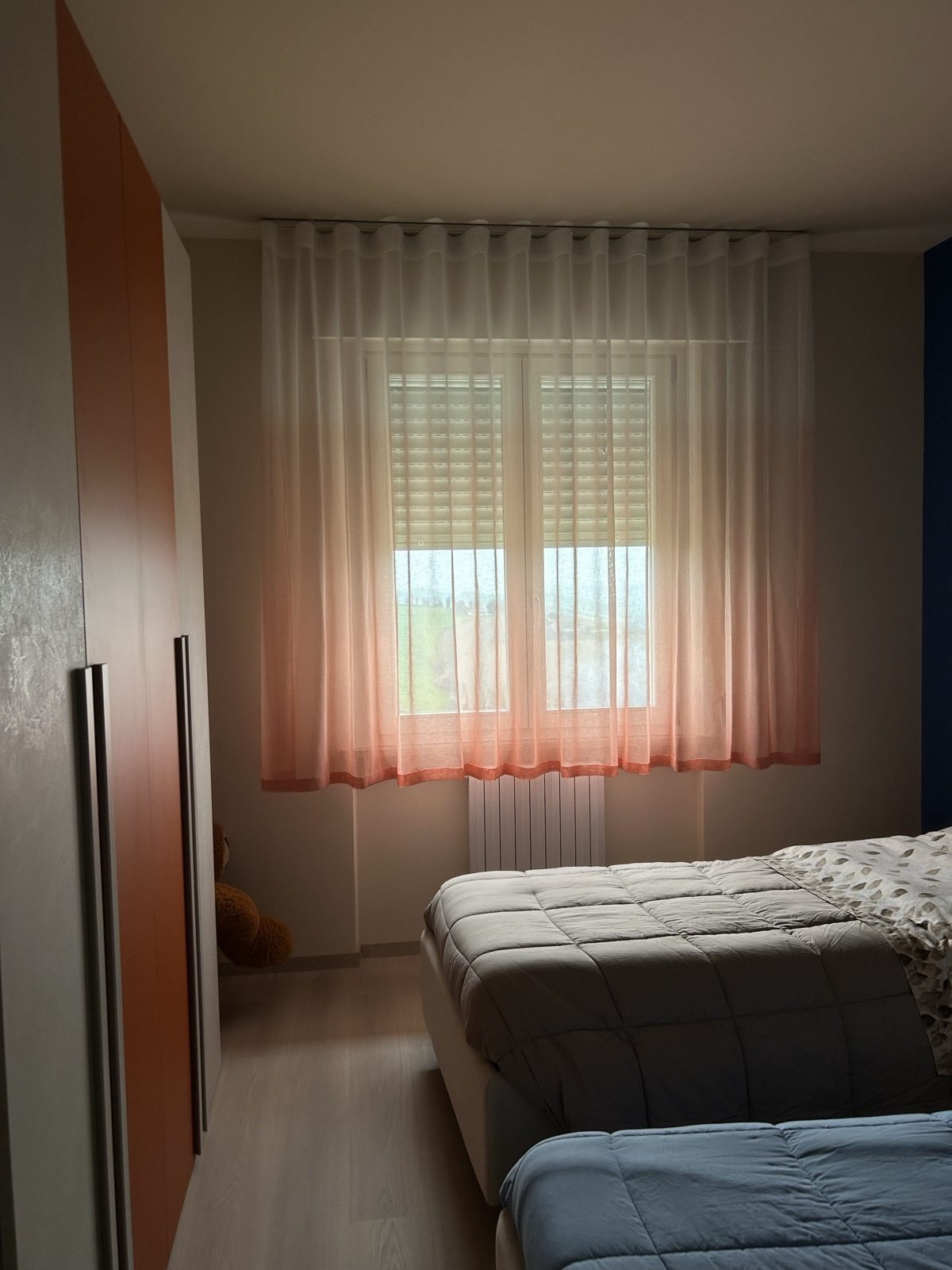 Cameretta · finestra con doppio letto singolo: dopo