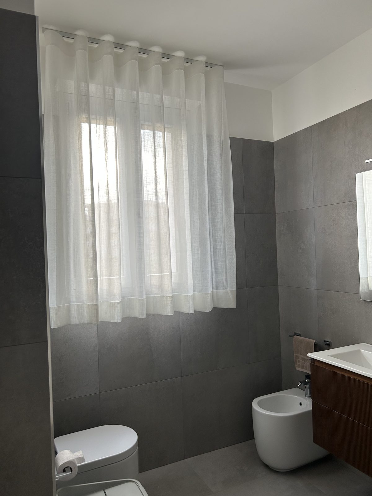 Bagno · finestra: dopo