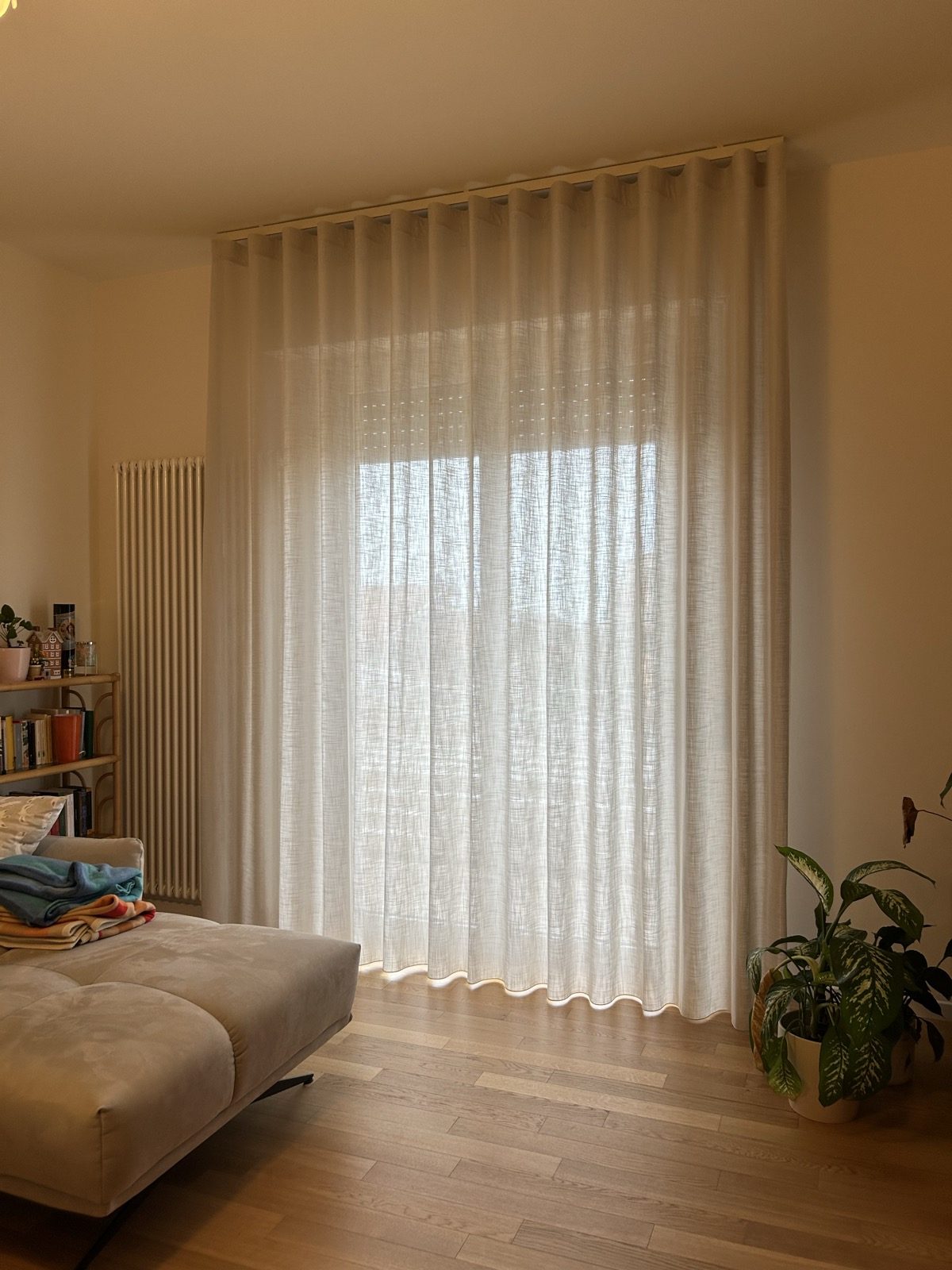 Salotto · porta finestra balcone: dopo