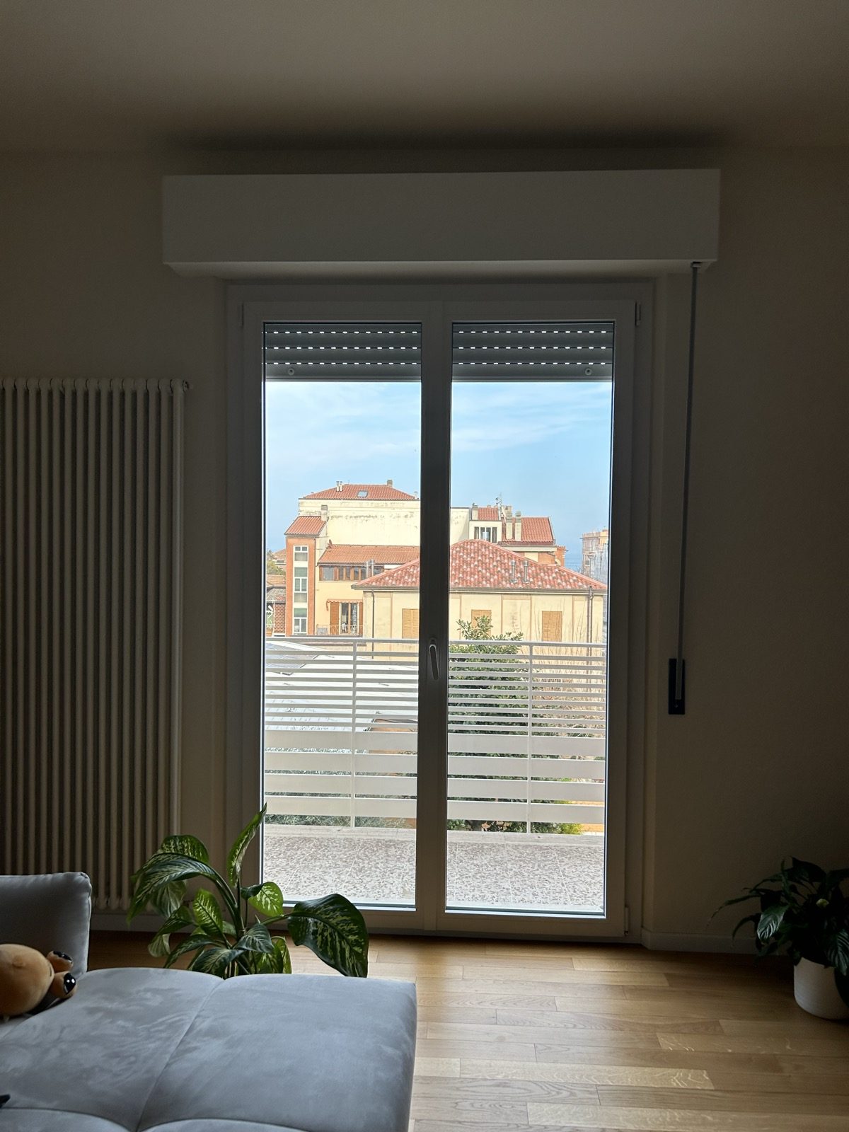 Salotto · porta finestra balcone: prima